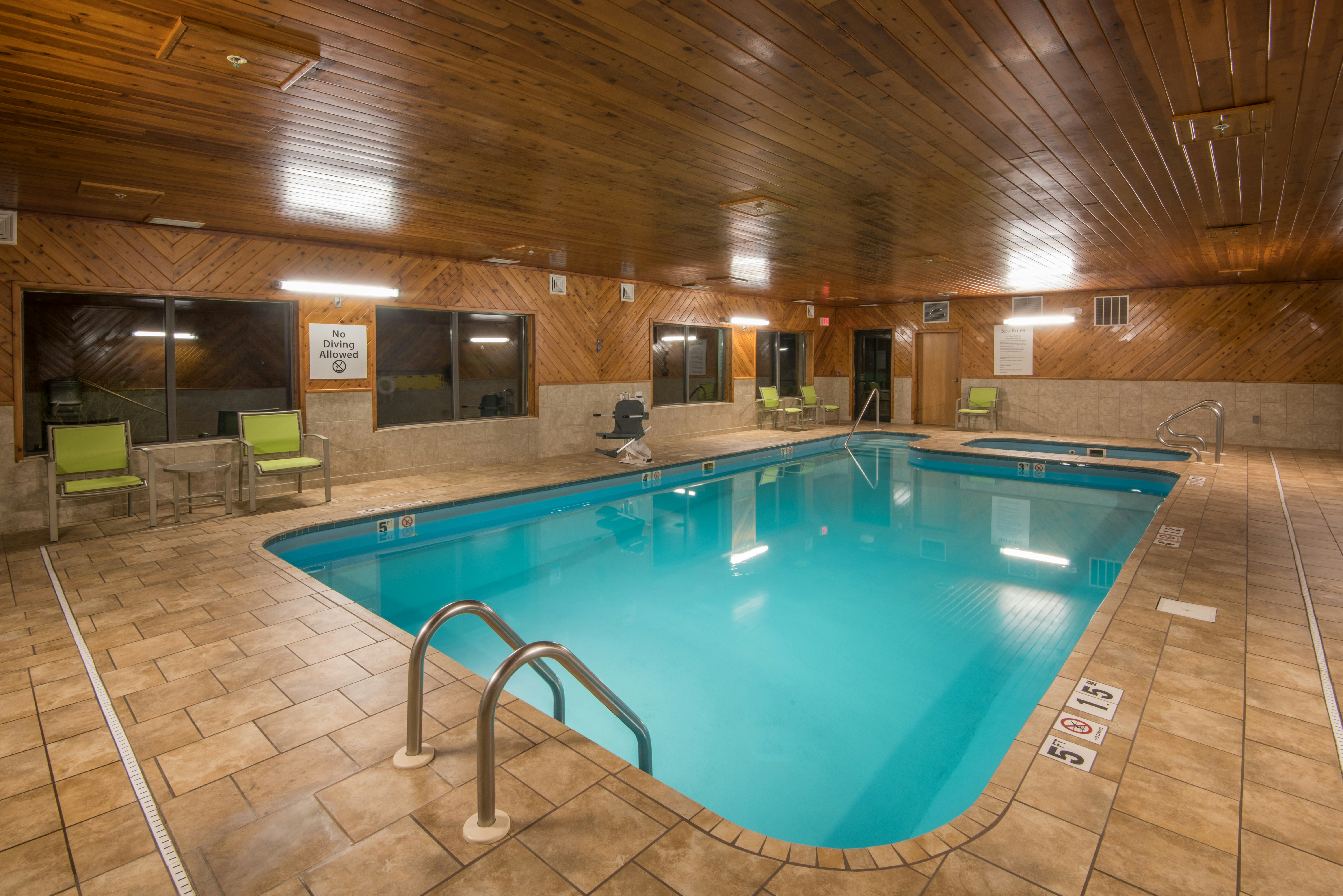 Holiday Inn Express Hotel Suites Wauseon 30/43