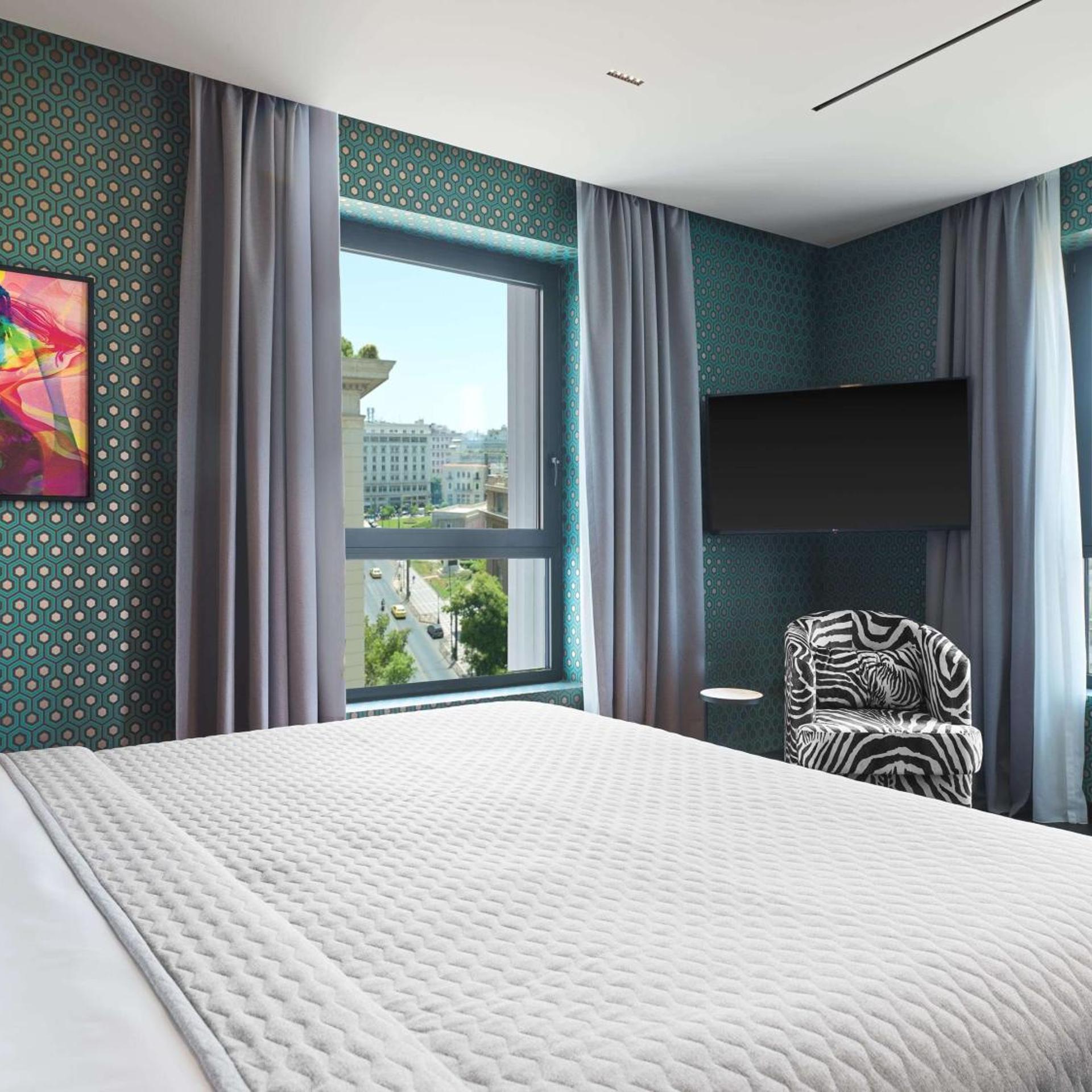 Connecting, Nyx, 3 Rooms, Executive, Suite