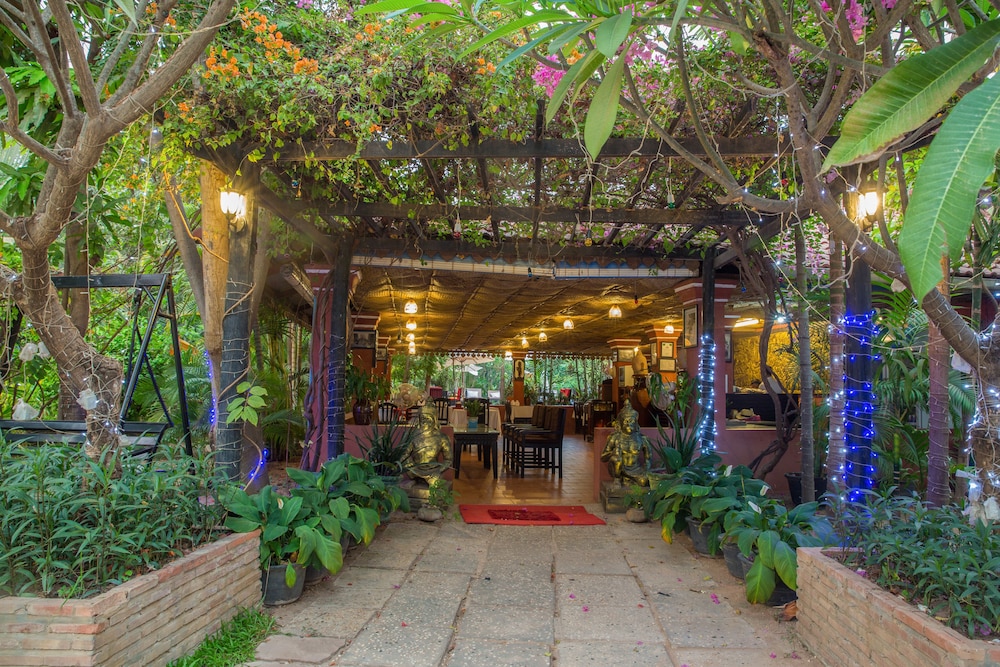 Sonalong Boutique Village & Resort 10/70