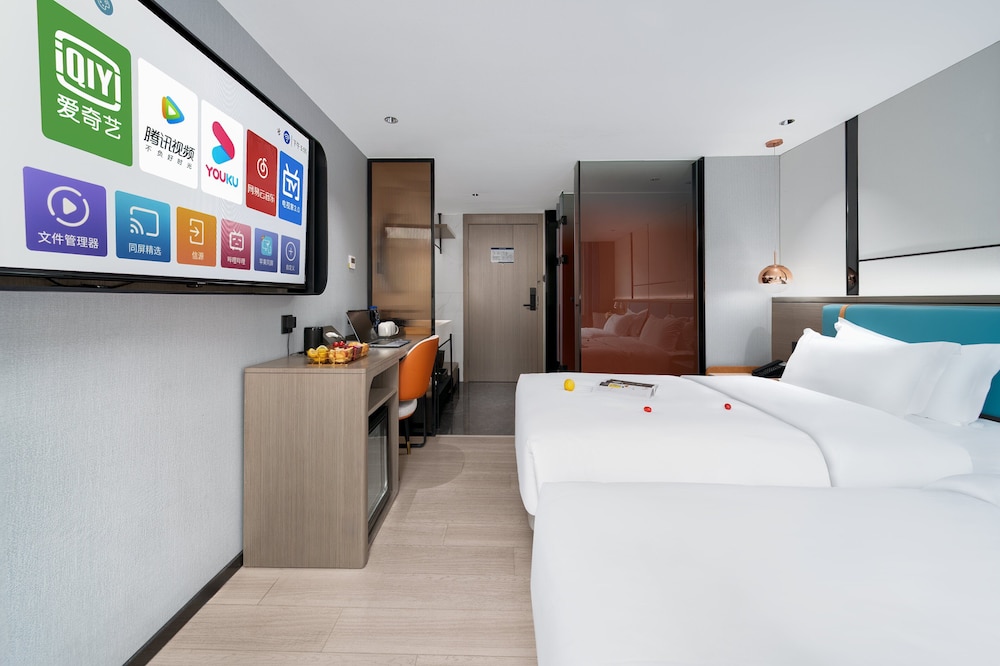 PIN Hotel Guangzhou Beijing Road Pedestrian Street Gongyuanqian Metro Station Branch 12/33