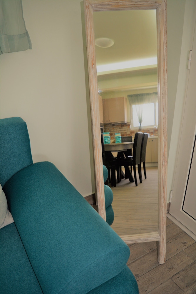 Anelia Boutique Studios And Apartments 29/50