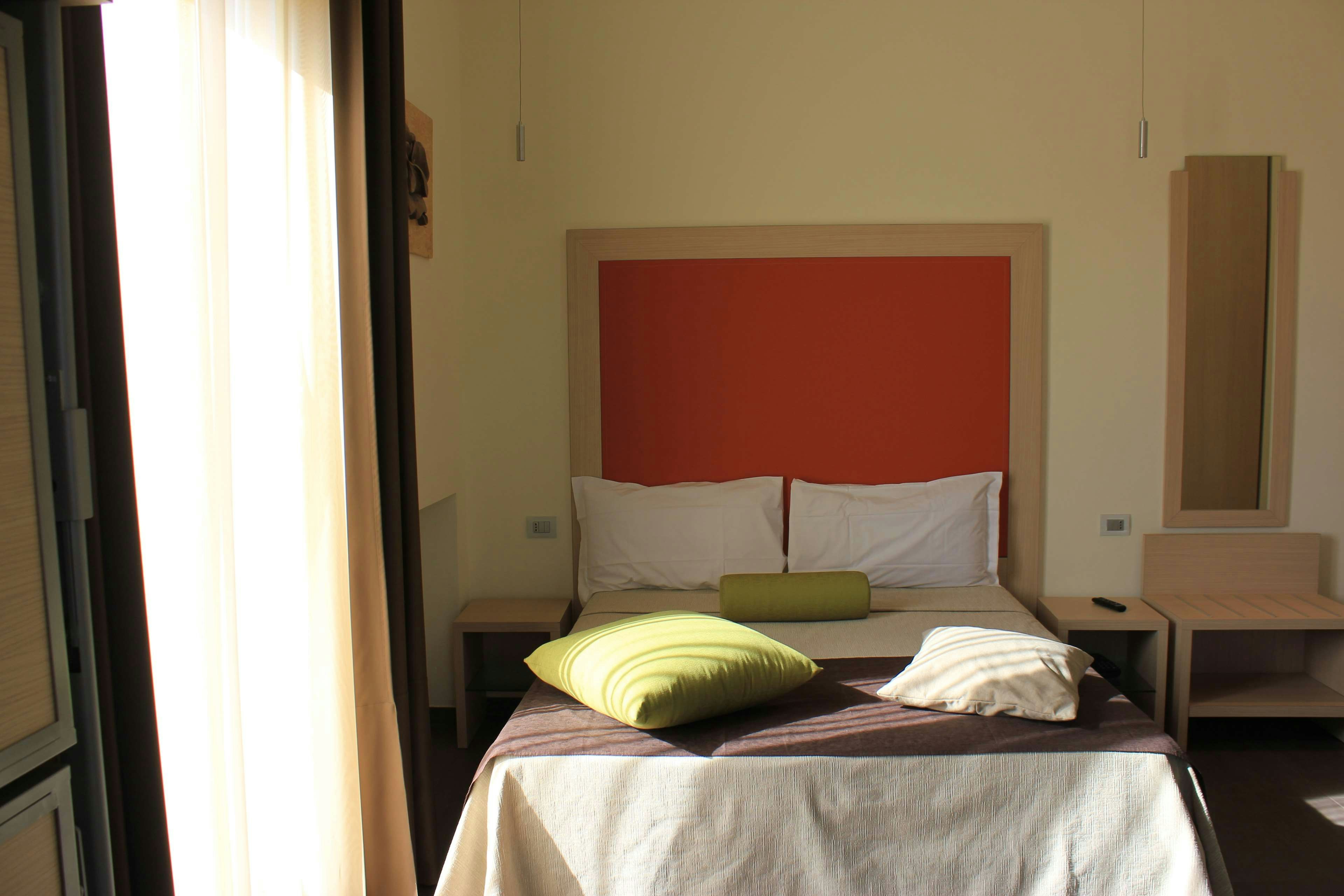 Hotel 33 Baroni 17/50