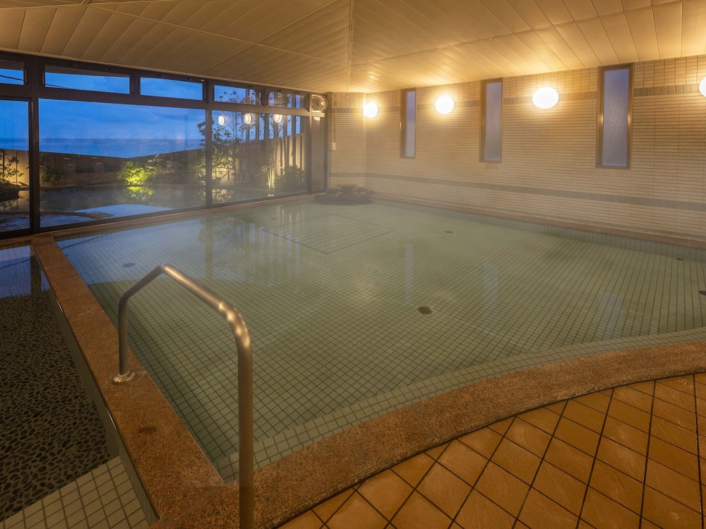 Atagawa Ocean Resort 33/60