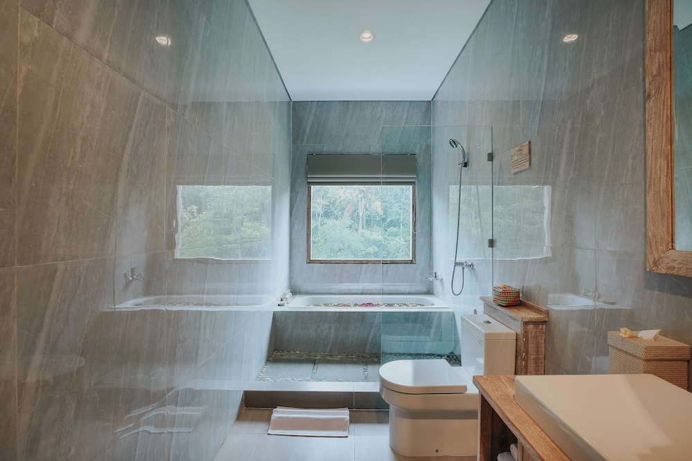 Kawi Resort By Pramana 50/50