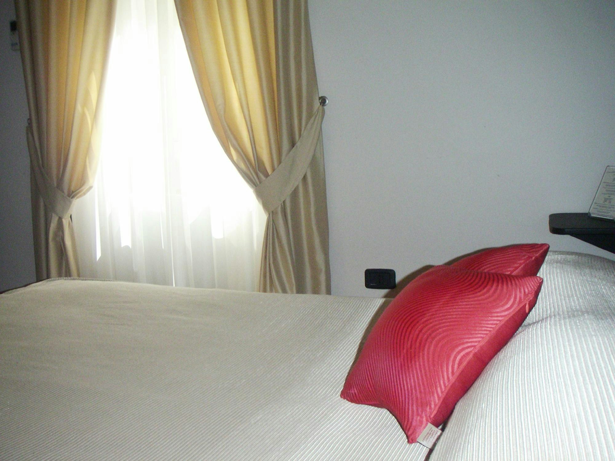 Hotel Europa 10/16