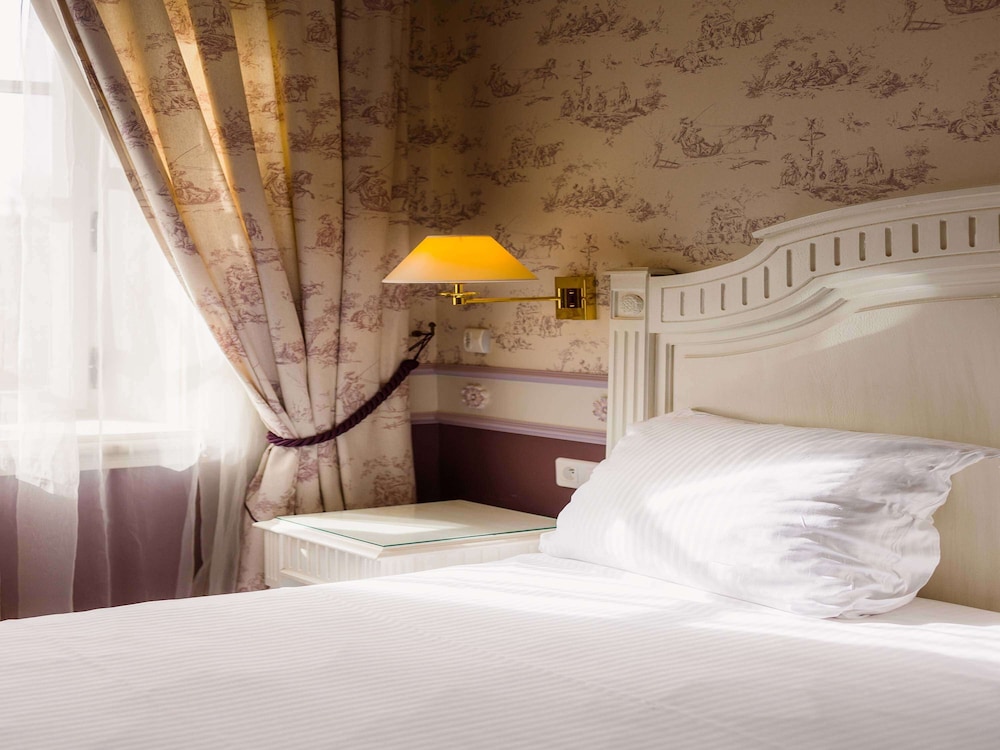 Mercure Moulins Centre Hotel de Paris 25/75