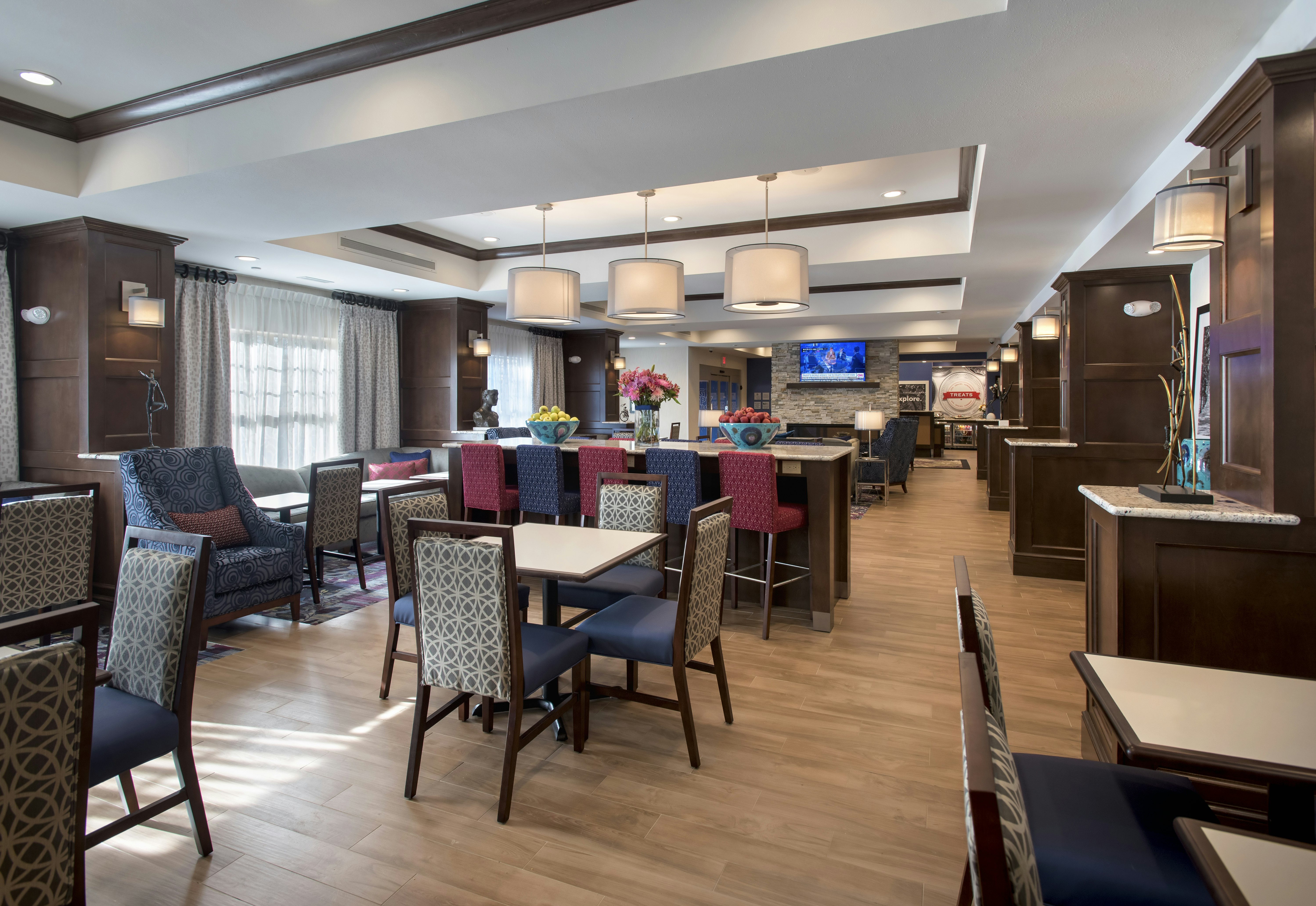 Hampton By Hilton New Paltz 34/47