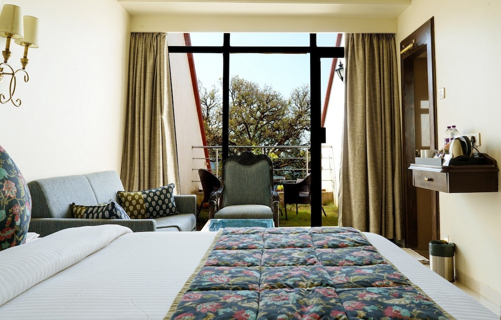 Valley View Beacon Resort, Mahabaleshwar 22/50