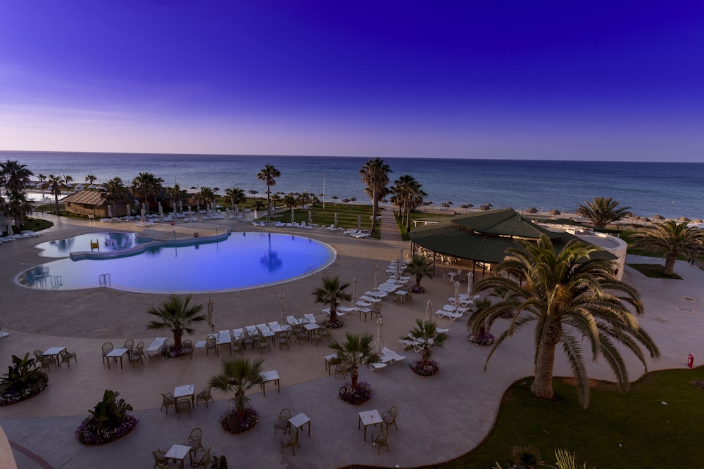 Khayam Garden Beach Resort & Spa 53/61