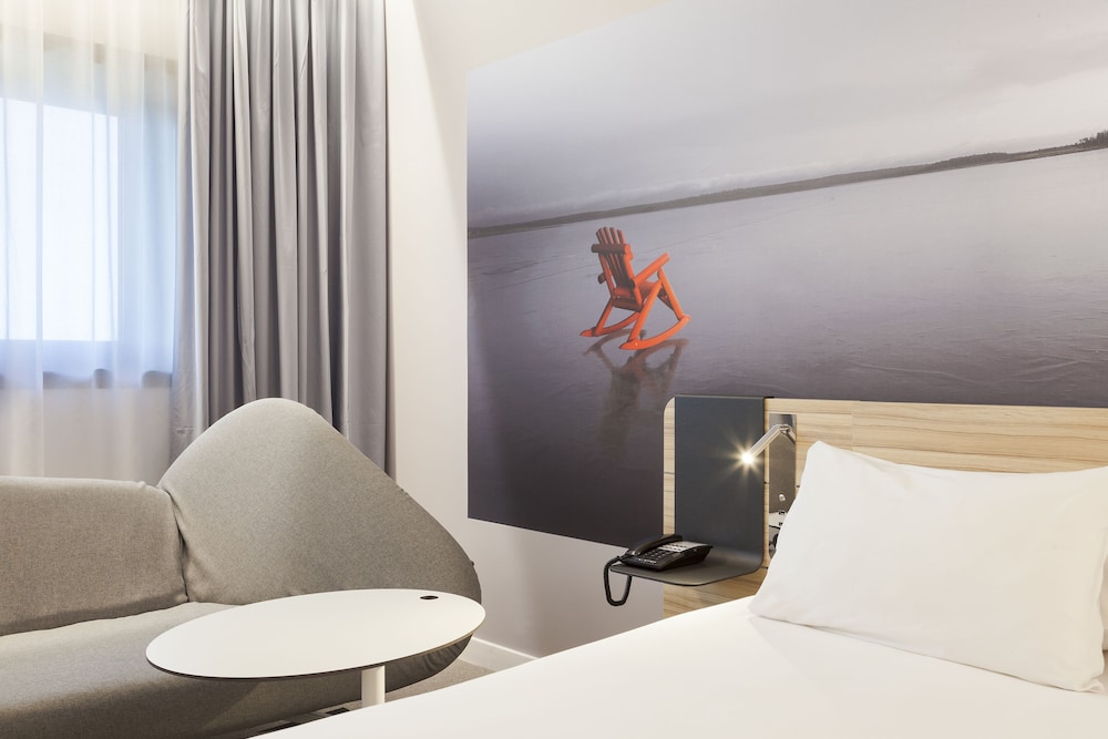 Novotel Tours Centre Gare 33/65