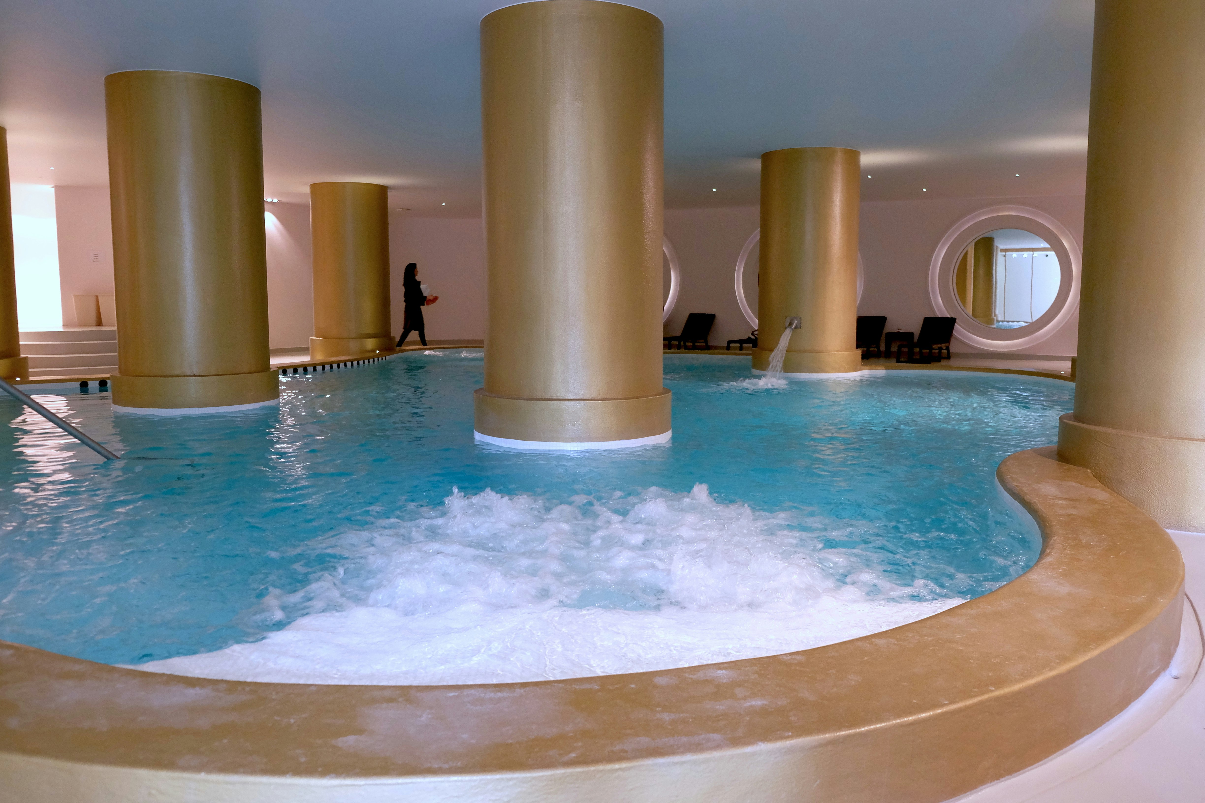 Axis Vermar Conference And Beach Hotel 10/36