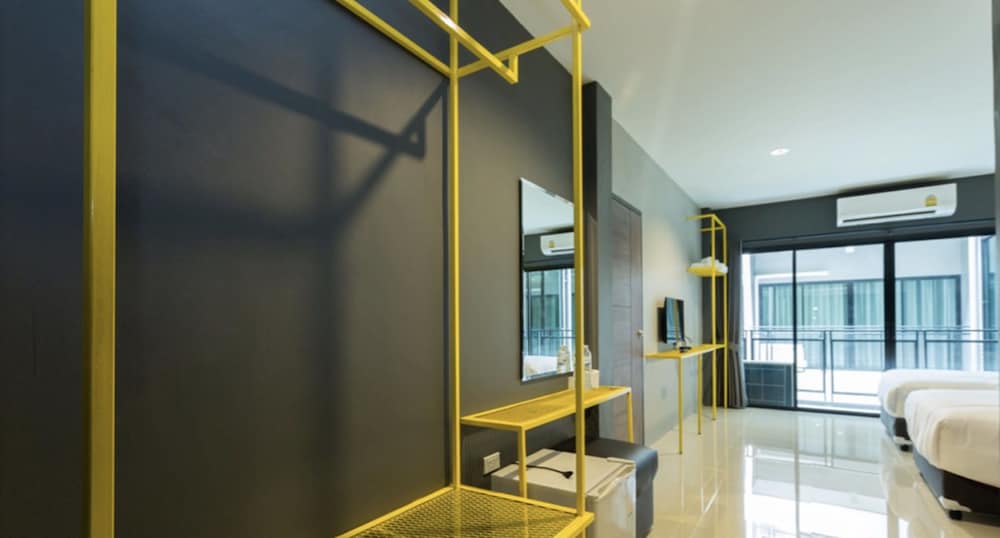 Seven Bee Boutique Hotel 31/39