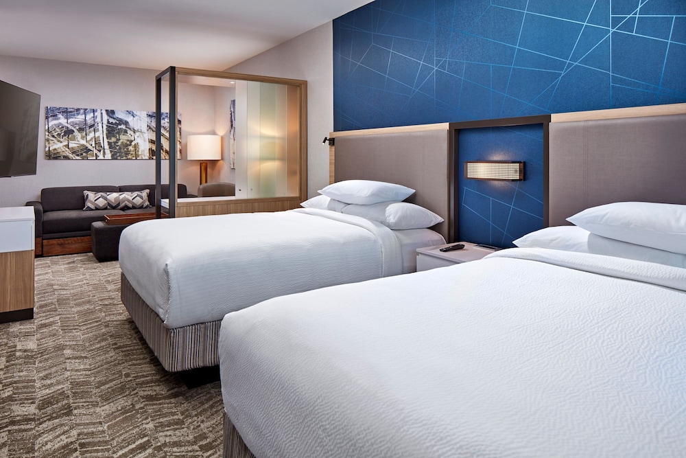 SpringHill Suites by Marriott Los Angeles Downey 8/42