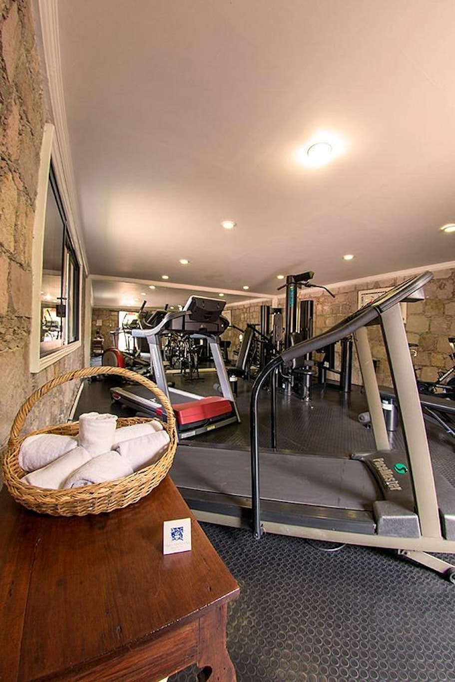 Villa Montana Hotel And Spa Boutique 36/70