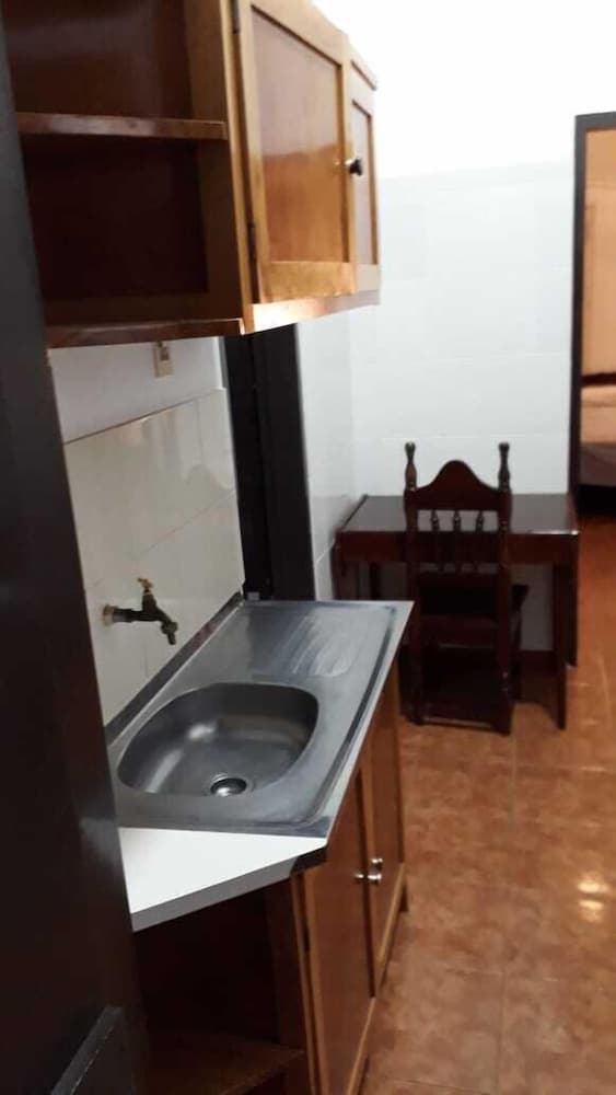 Hostal Residencial Leones De Castilla 24/45