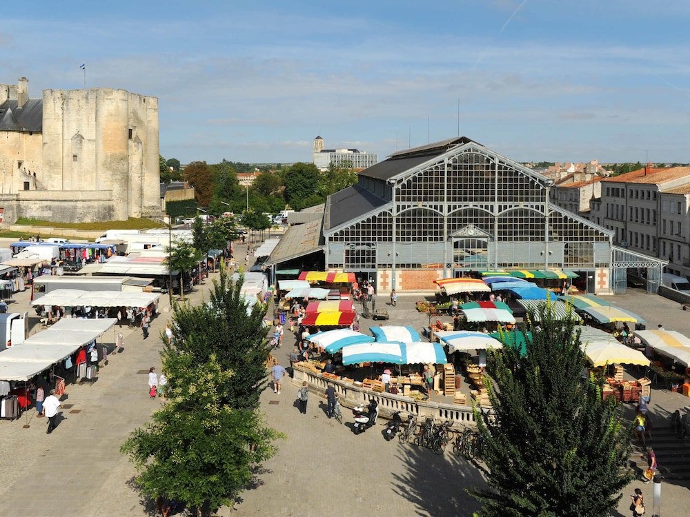 Ibis Budget Niort Est La Creche 25/32