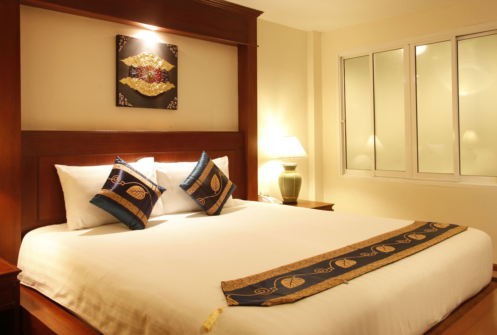 2 BEDROOMS, FAMILY SUITE, SEA VIEW