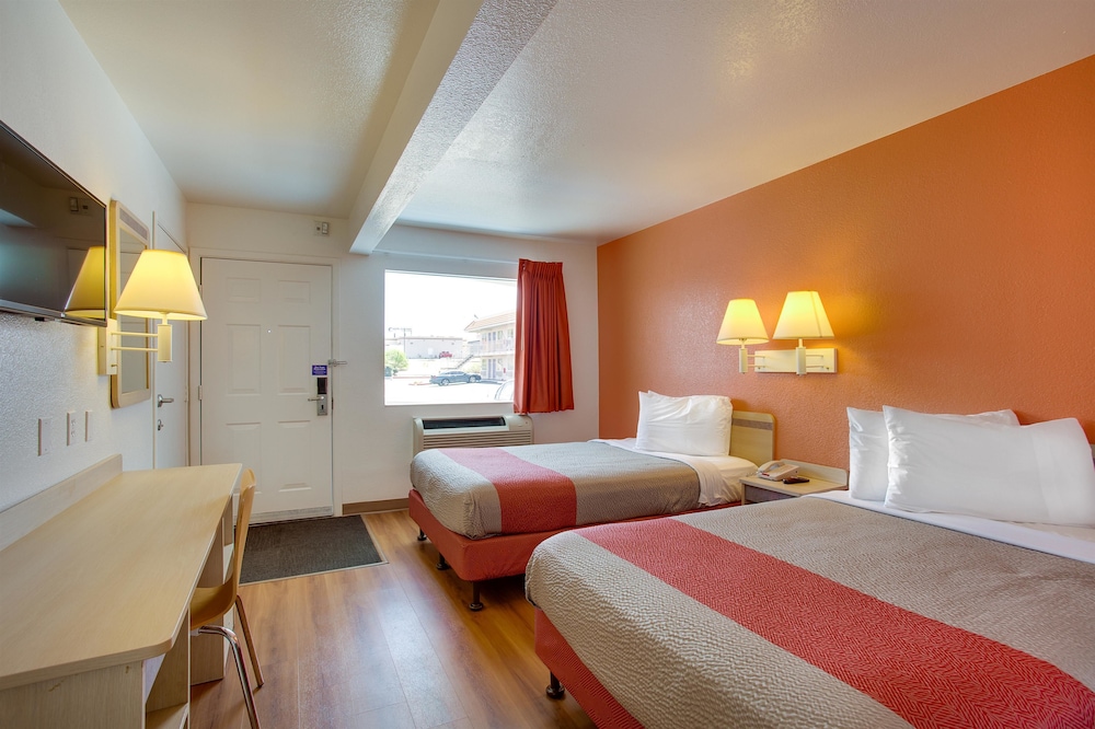 Motel6 Albuquerque Nm Carlisle 15/54