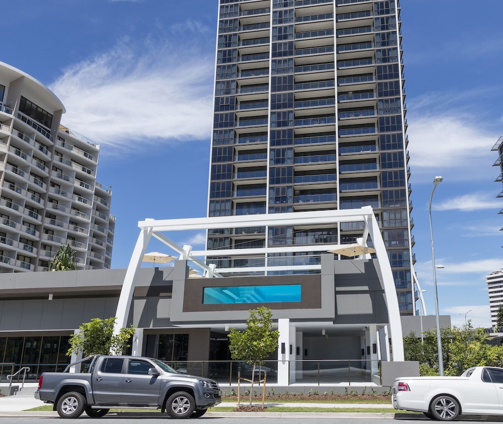 Avani Broadbeach Residences 67/74