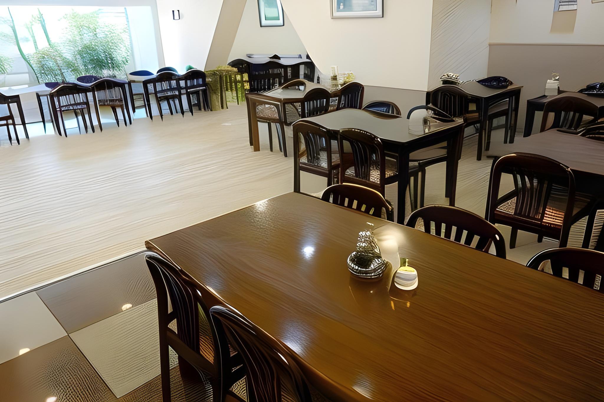 Nakamura Prince Hotel 26/29