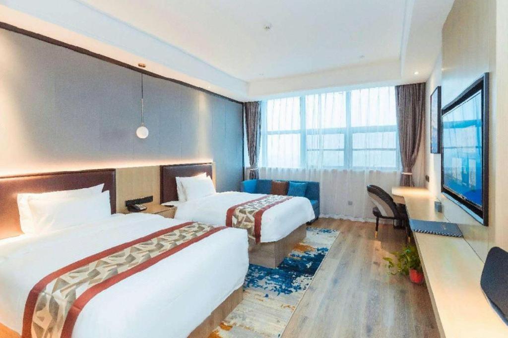 Gya Yangzhou Economic Development Zone Yangzi Jiang South Road Gaomin Temple Hotel 19/49