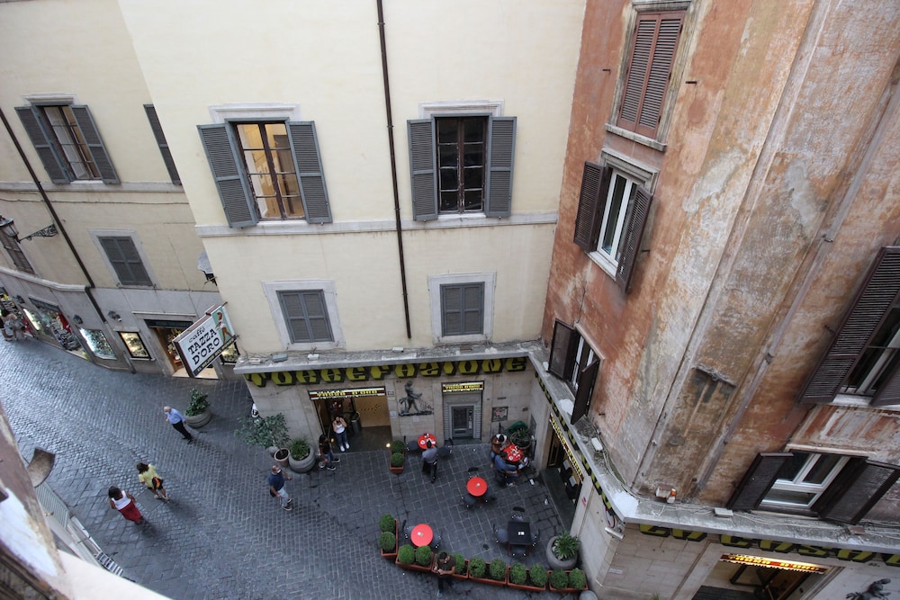Albergo Abruzzi 50/58