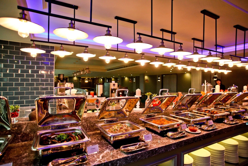 Fx Hotel Tainan Minsheng Road Branch 55/72