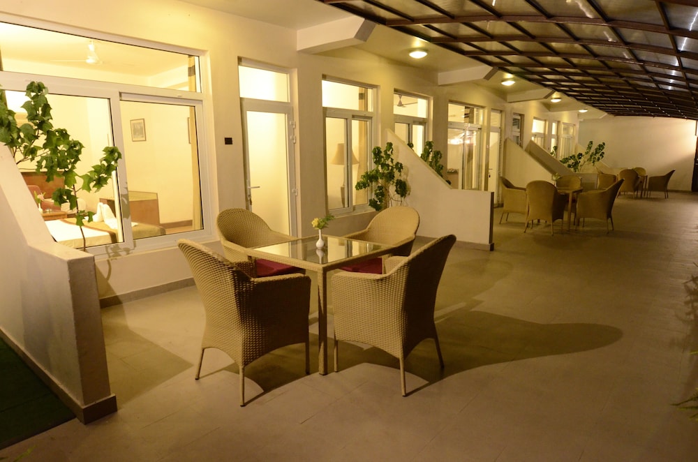 Asia Health Resorts and Spa 50/70
