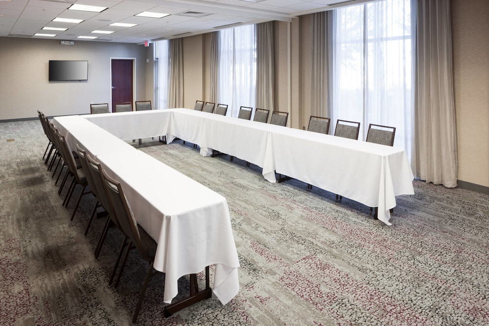 Fairfield Inn Suites Phoenix Chandler Fashion Center 58/65