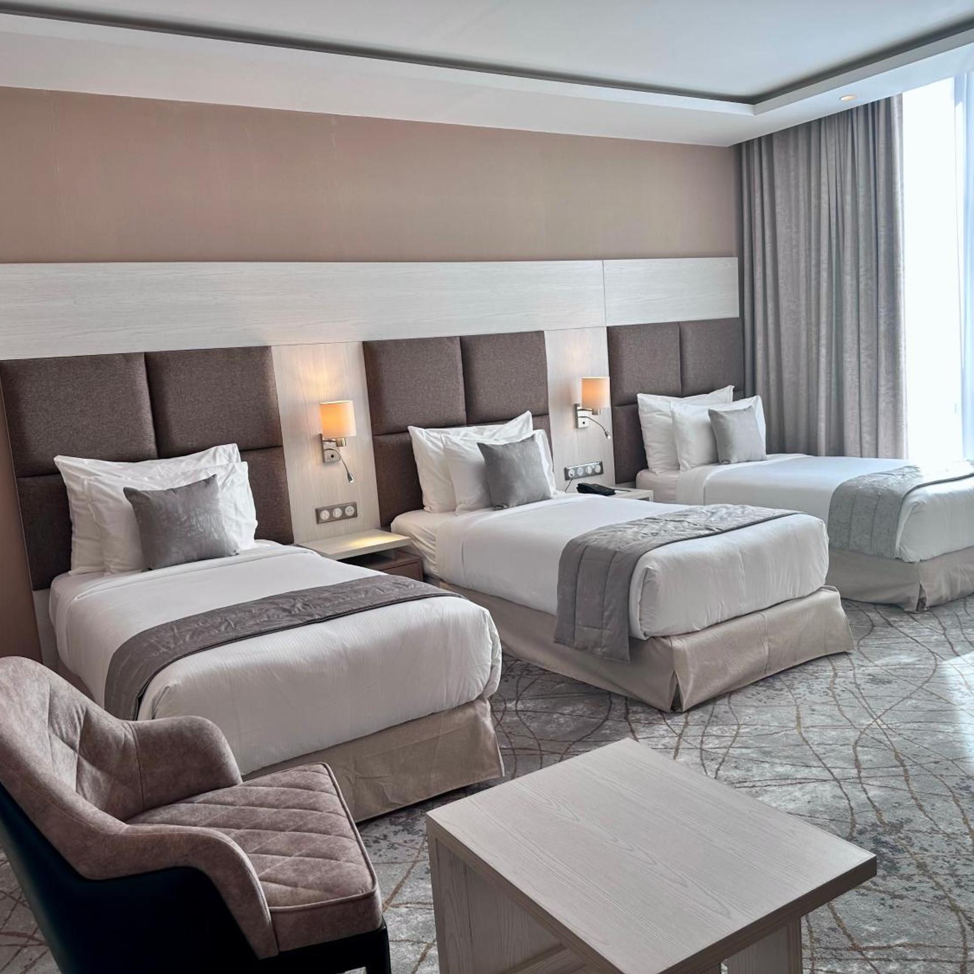 2H Hotel 17/61