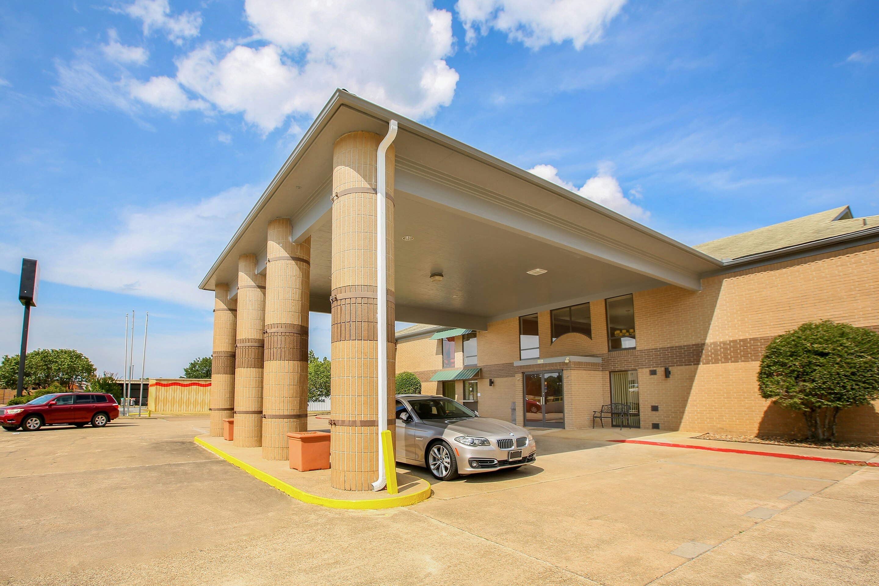 OYO Hotel Texarkana Trinity AR Hwy I-30 44/52