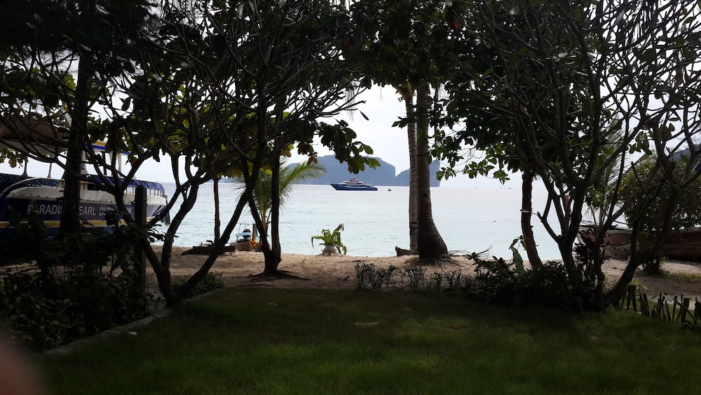 Pp Blue Sky Resort 35/42