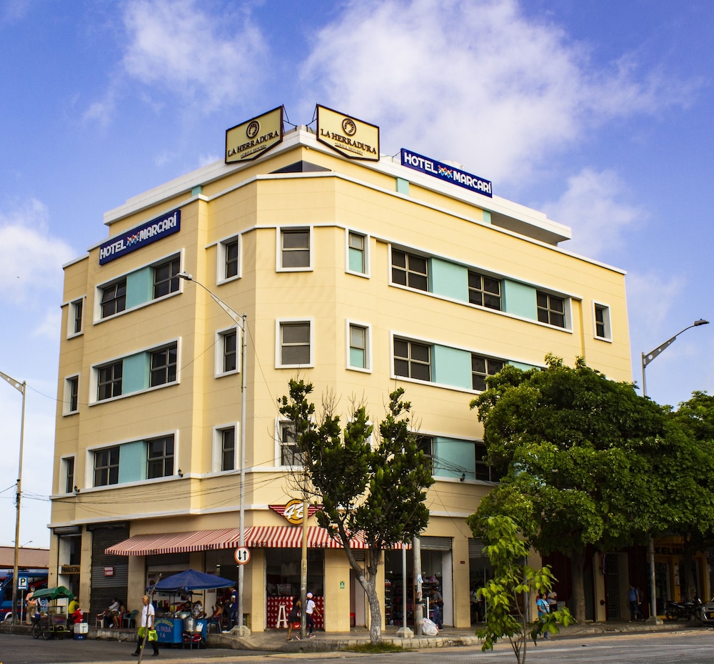 Hotel Marcari 3/30