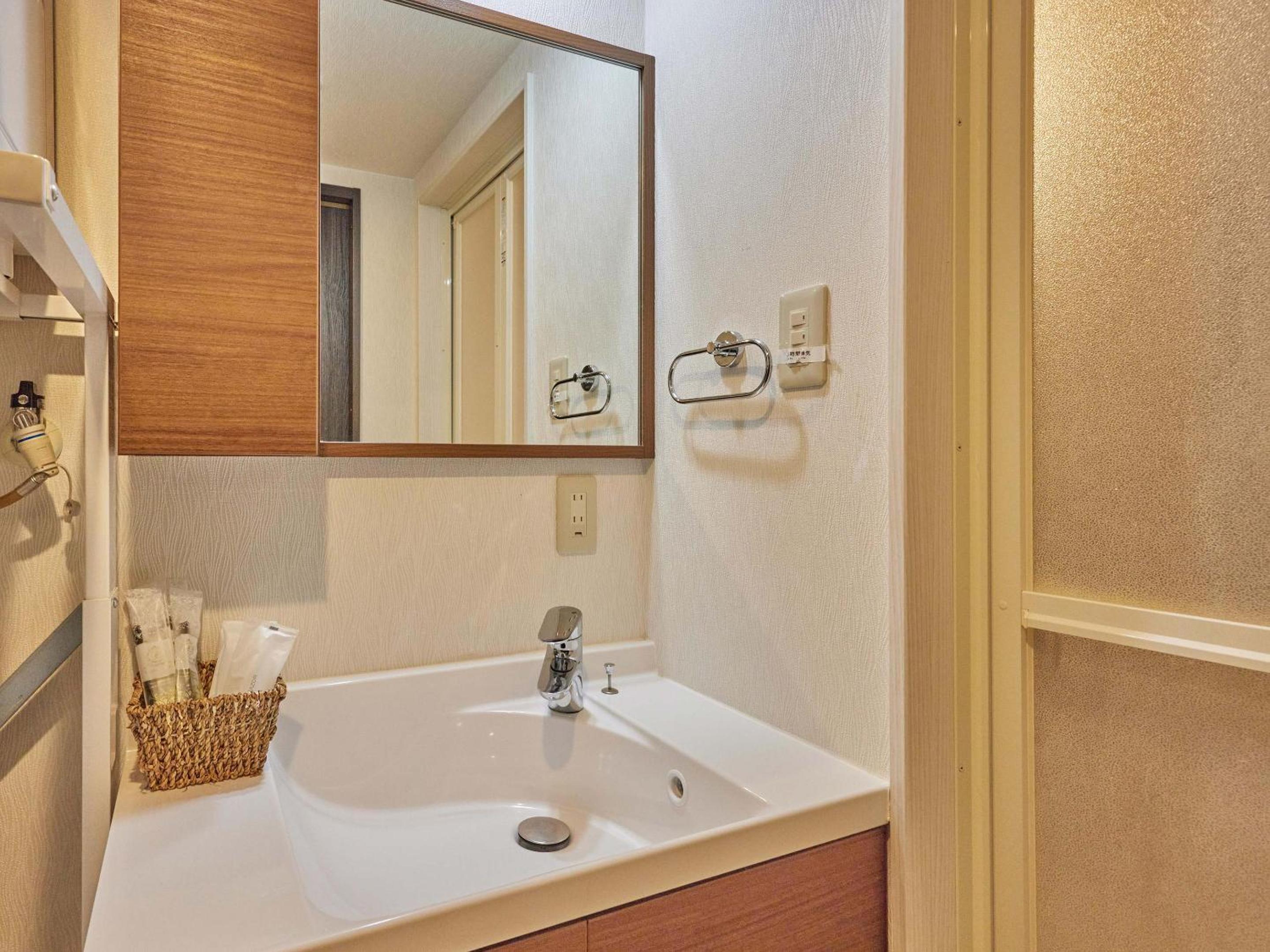 Yukurina Resort Okinawa 100/100