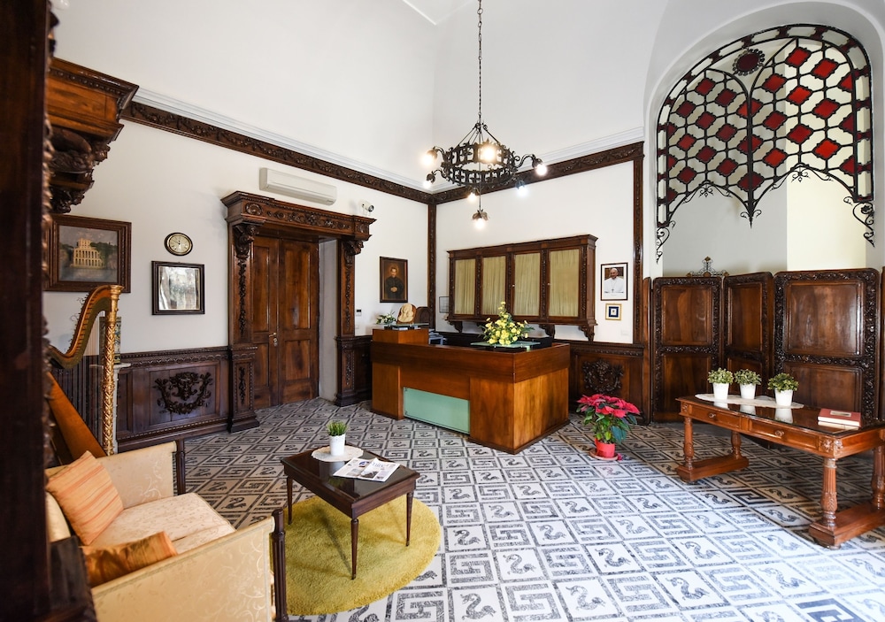 Villa Crawford 2/38