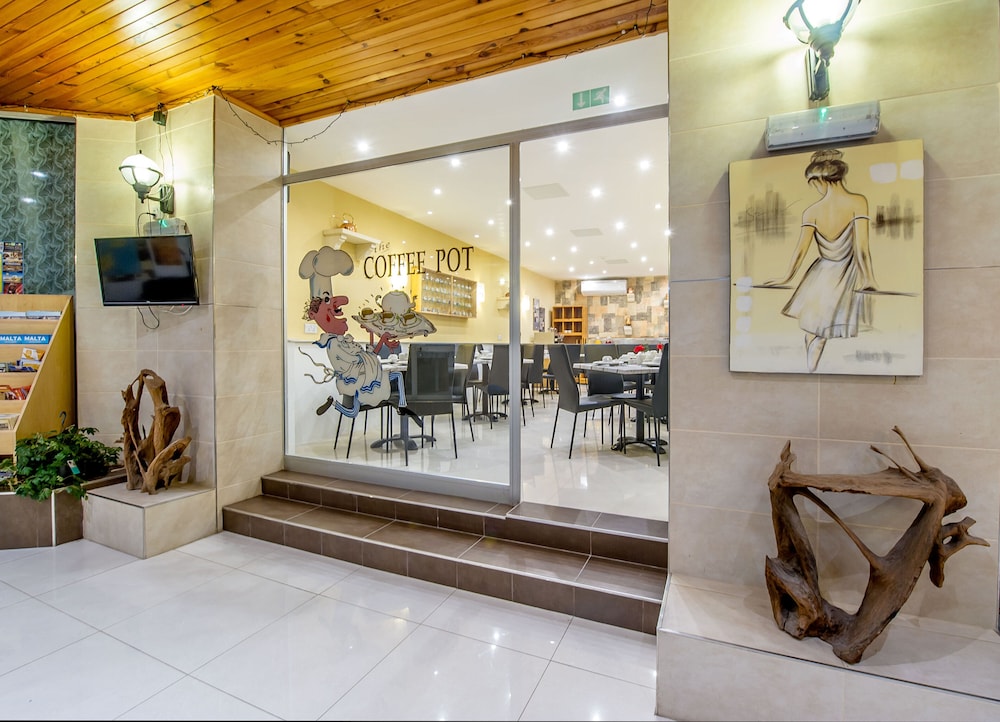 Alborada Aparthotel 7/44