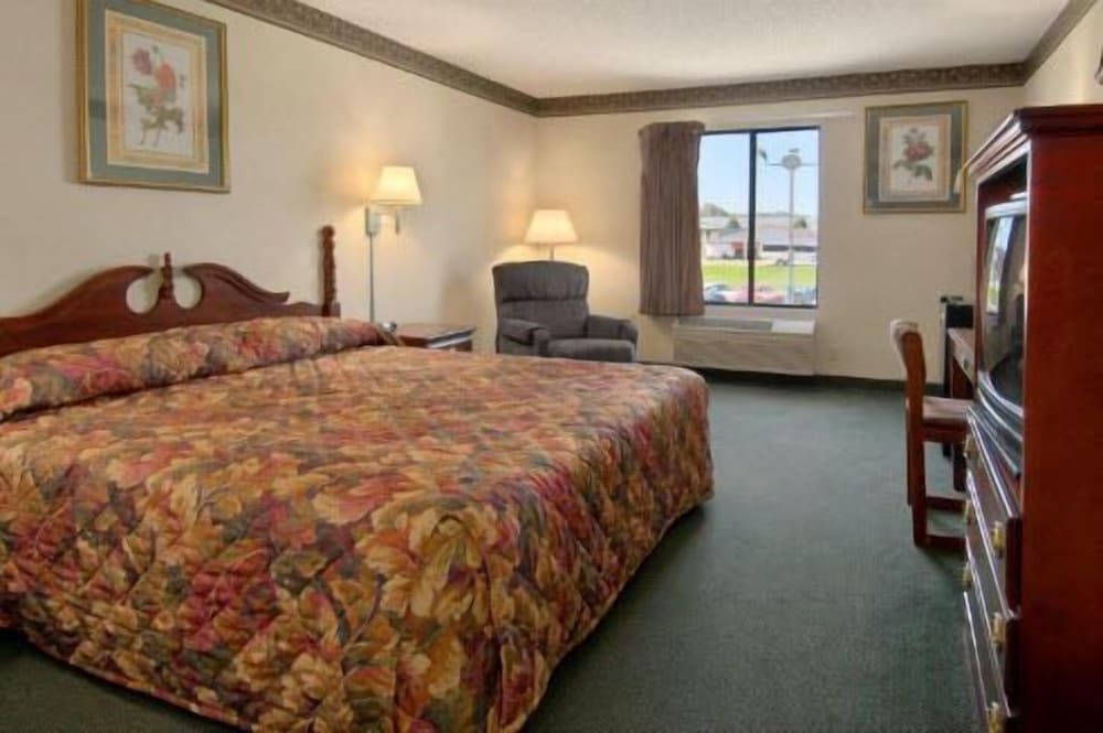 Days Inn by Wyndham Grayson 32/58