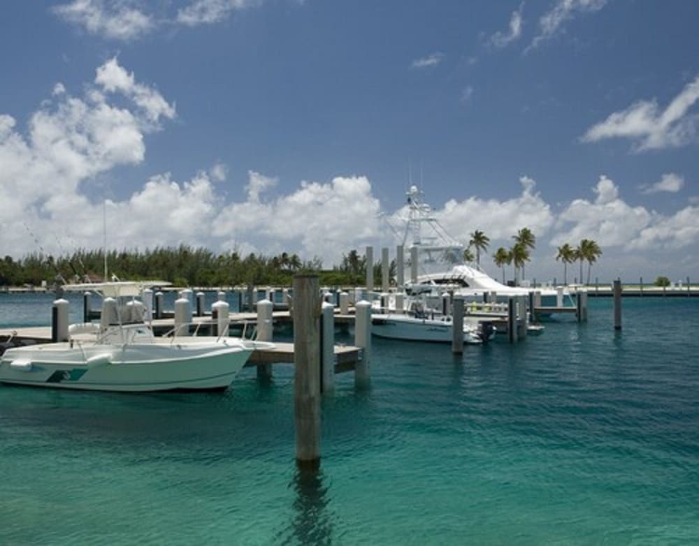 Cape Eleuthera Resort and Marina 30/40
