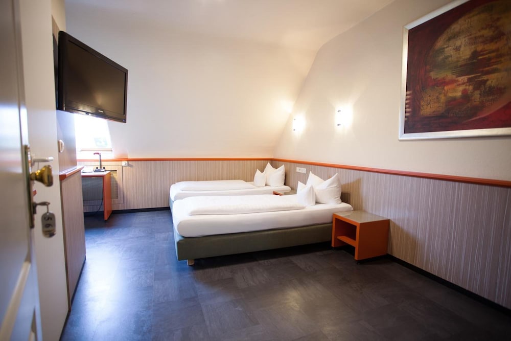 Centro Hotel Ariane 6/58