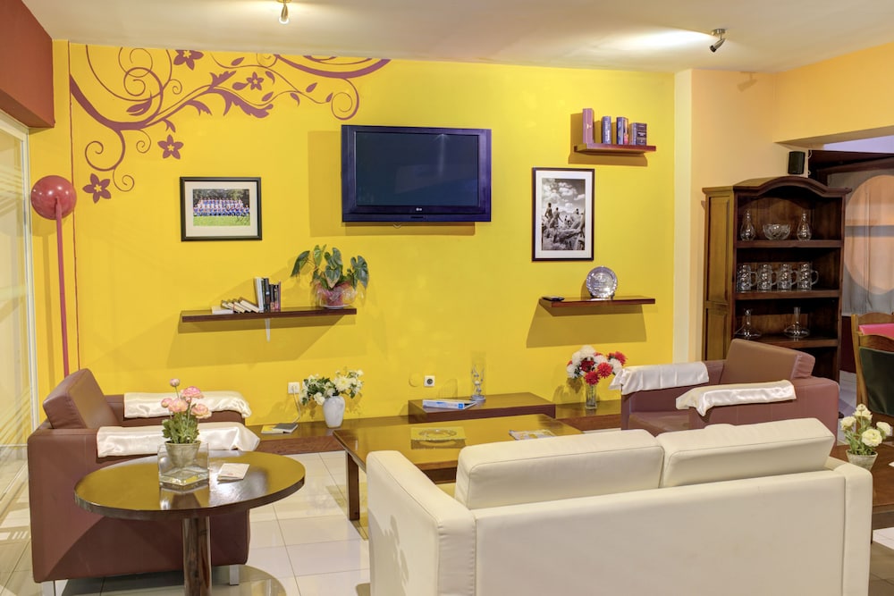 Hotel LIVVO Don Paco 35/63