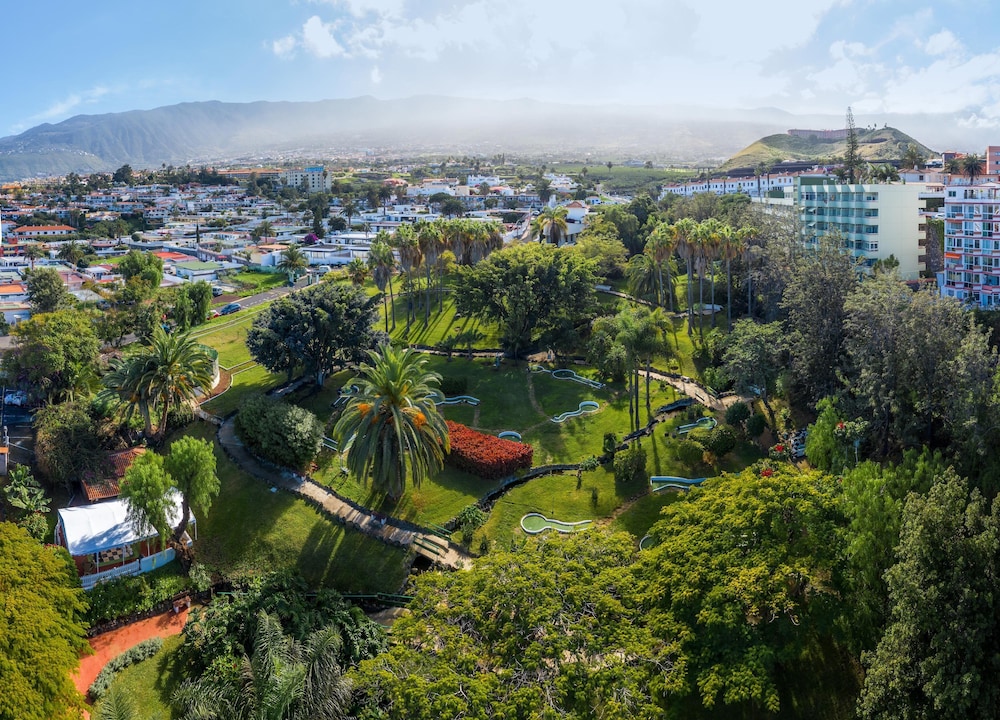 Parque Vacacional Eden 62/63