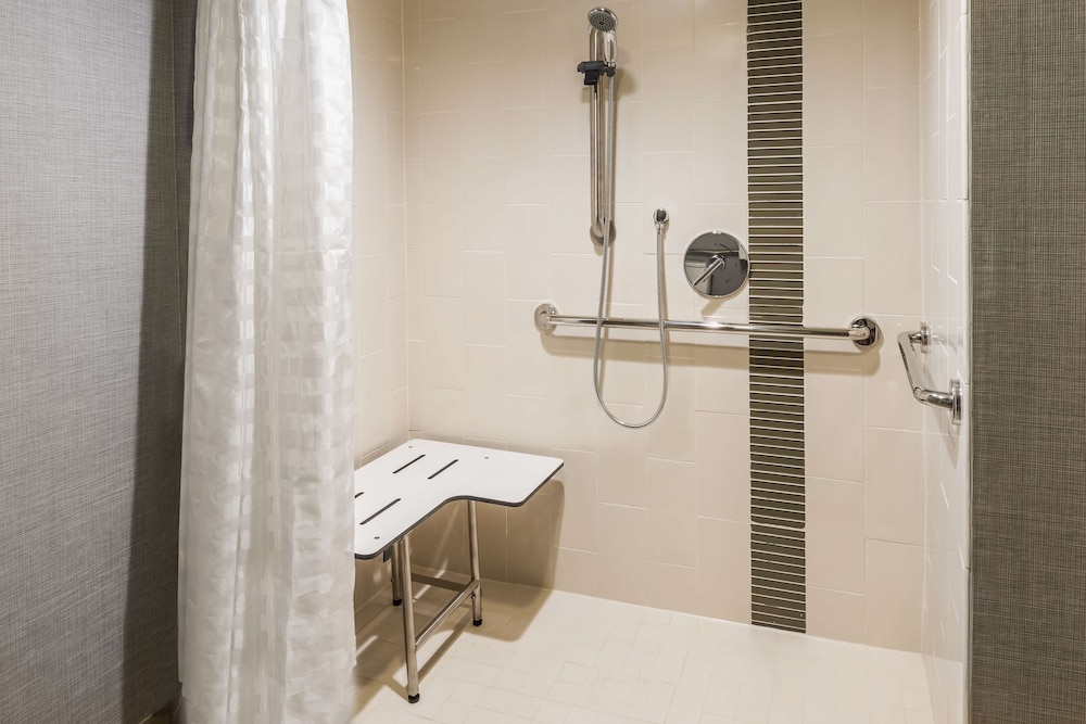 Hyatt Place Rogers / Bentonville 49/49