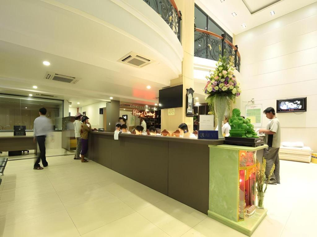 Hung Cuong Hotel 8/32