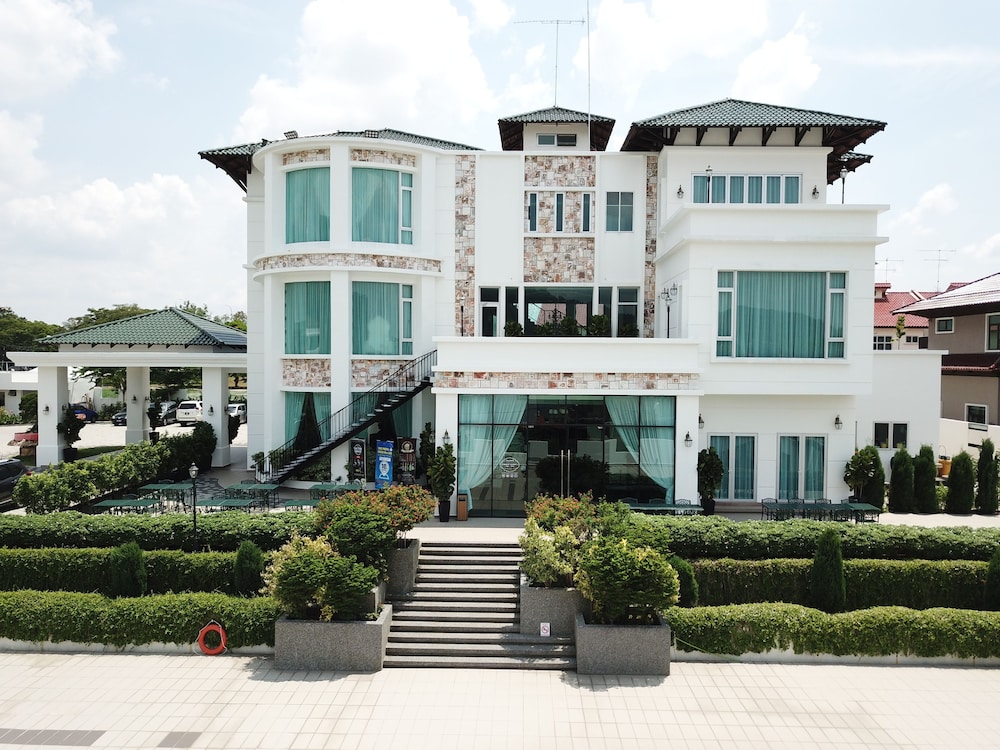 Casa Bianca 7/74