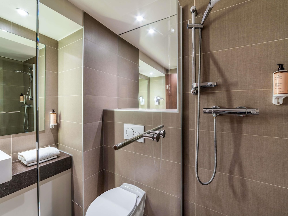Mercure Caen Cote de Nacre Herouville St Clair 33/35