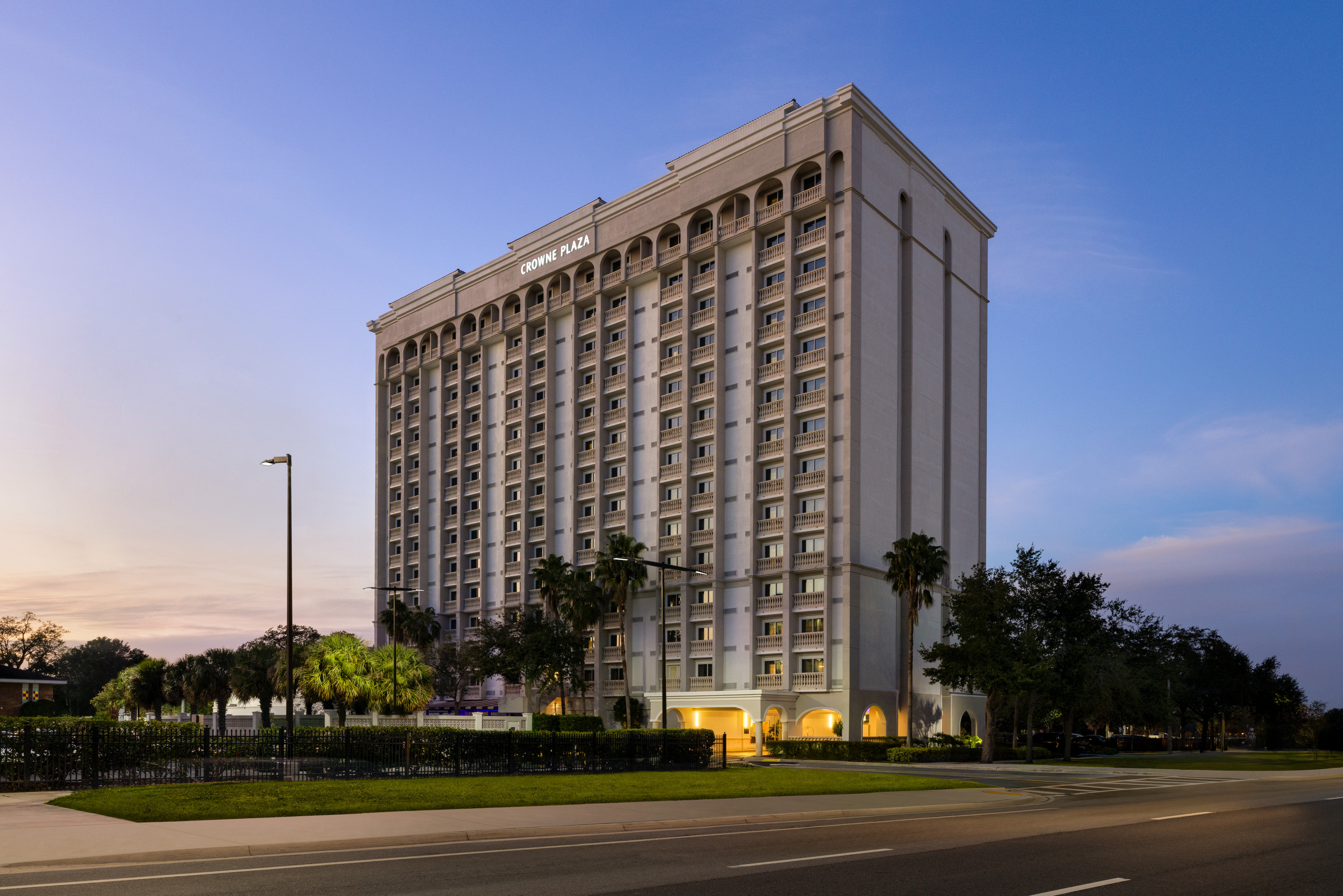 Crowne Plaza Downtown Orlando 4/79