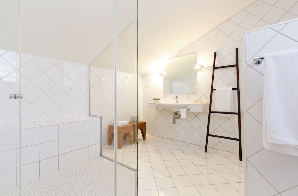 Hotel Rossli 14/36