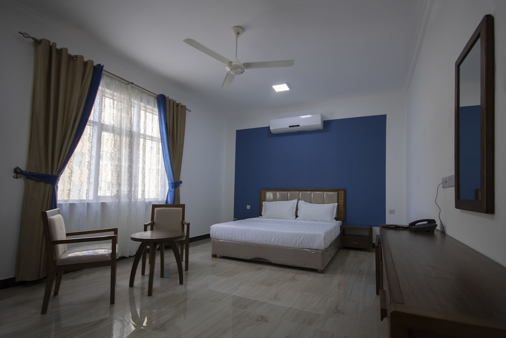 Home Station Hotel 9/25