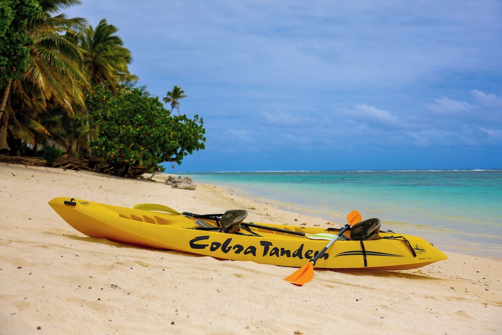 Aroa Beachside Inn 30/47