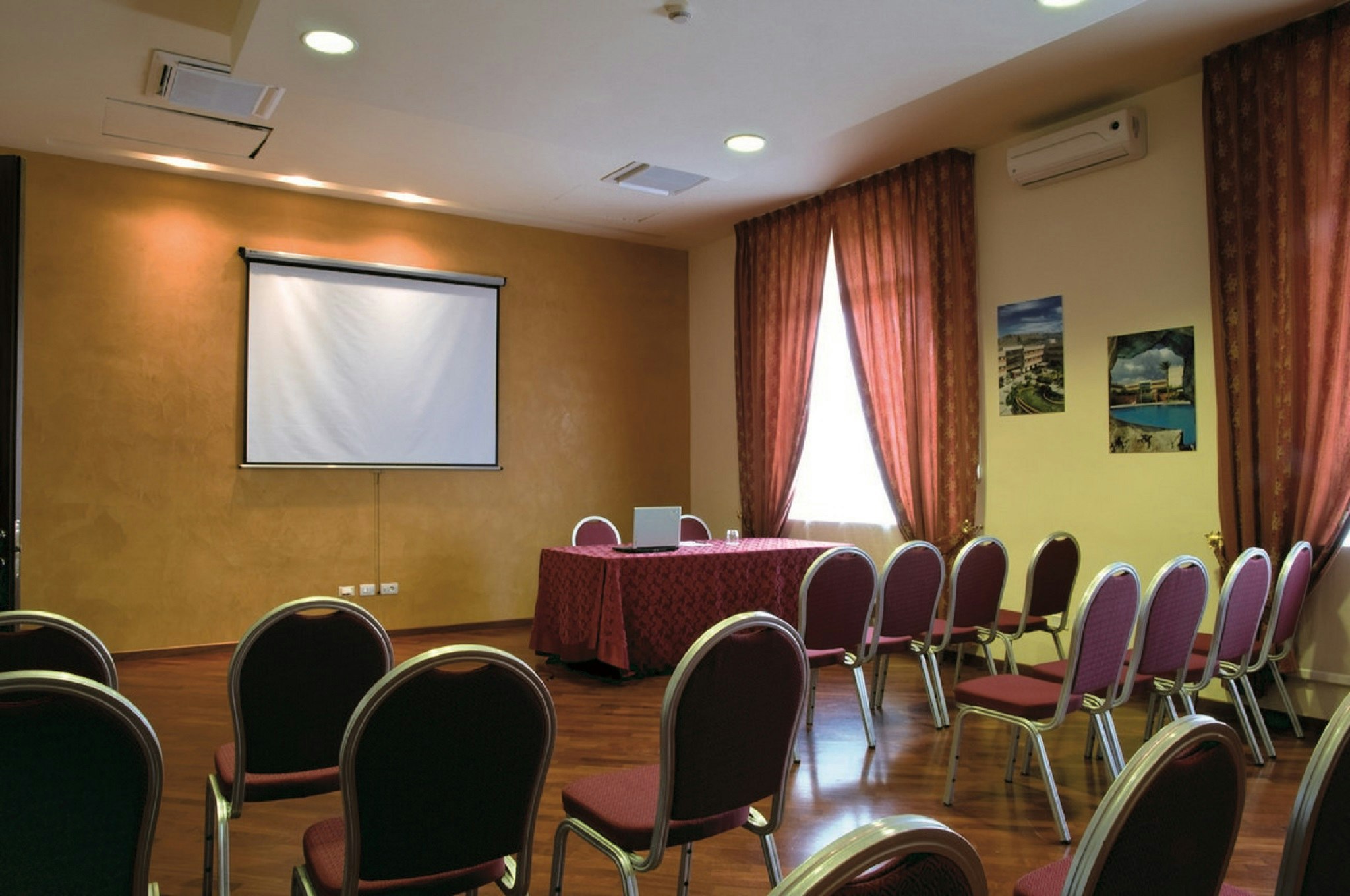 Regiohotel Manfredi 51/57